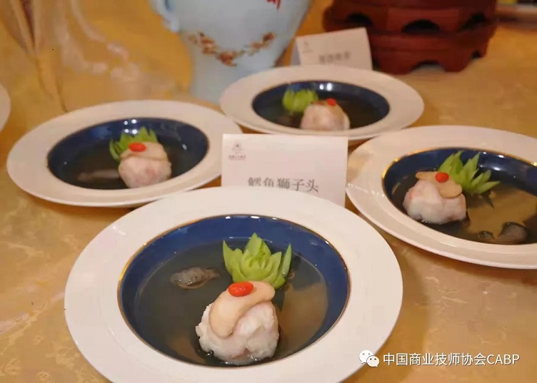 1642775708477396.jpg 640.webp (3).jpg