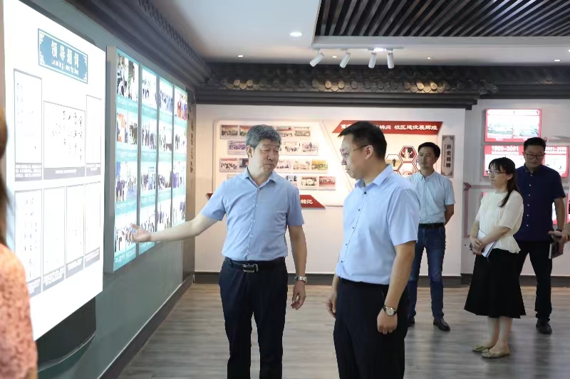 1693576302458892.jpg 1693576302458892.jpg