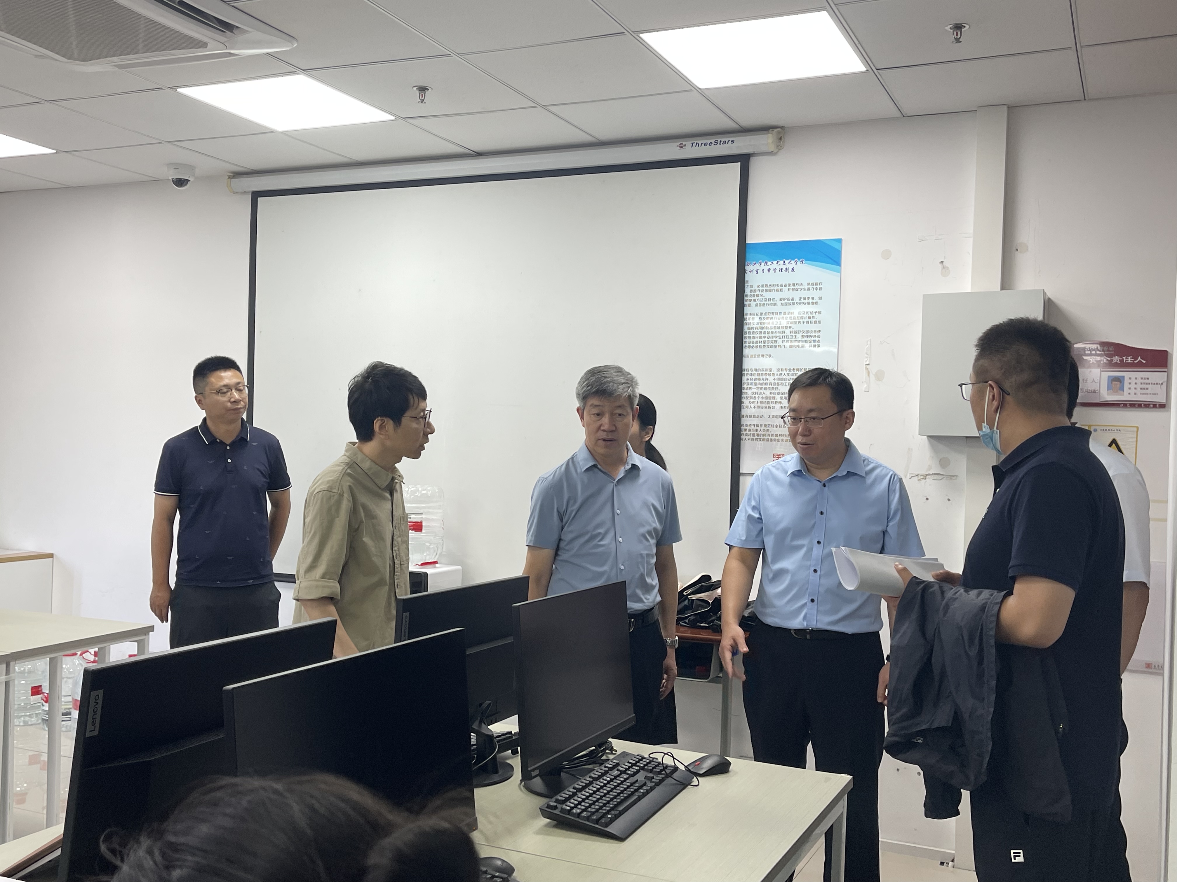 1693576358511634.jpg 1693576358511634.jpg