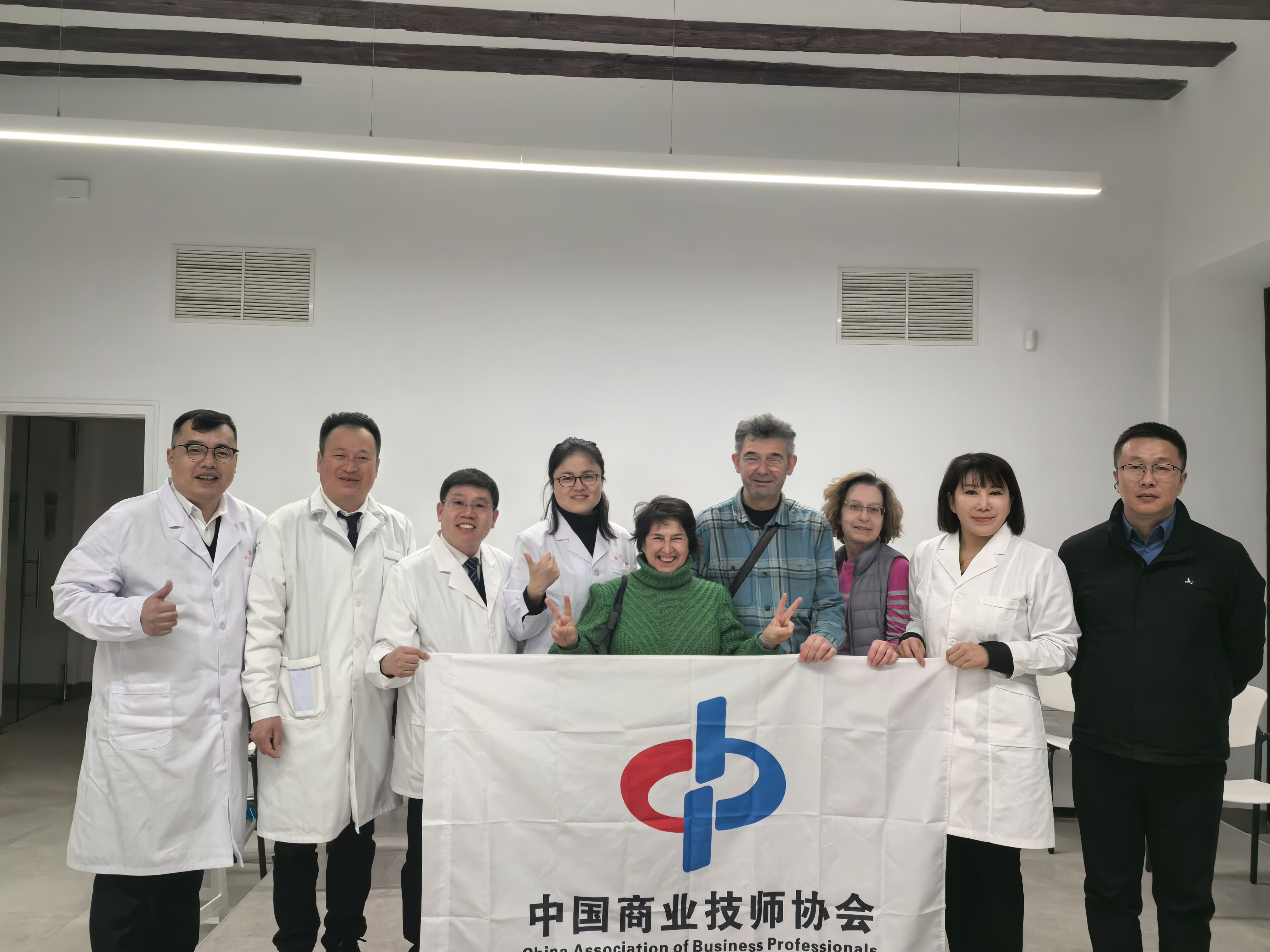 1738644446413913.jpg 1738644446413913.jpg