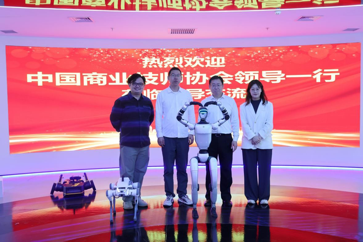 1747749837532905.jpg 1747749837532905.jpg