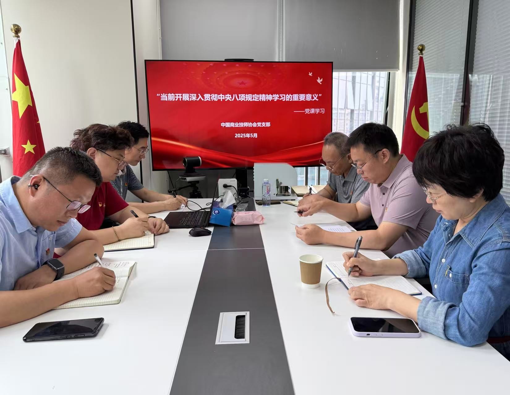 1748929439275113.jpg 1748929439275113.jpg